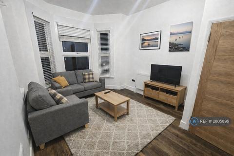 1 bedroom flat to rent, Ballater Road, London, SW2