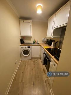 3 bedroom flat to rent, Upper Bridge Street, Stirling, FK8
