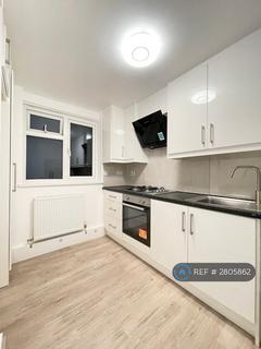 1 bedroom flat to rent, Kesteven Close, Hainault, IG6