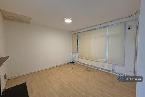 3 bedroom terraced house to rent, Drosier Road, Cambridge, CB1