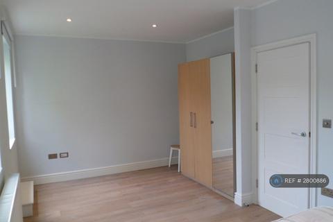 1 bedroom flat to rent, Brentford Business Centre, Brentford, TW8