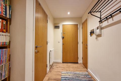 2 bedroom flat for sale, Cambridge Road, Barking