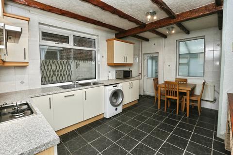 3 bedroom terraced house for sale, Lisburn Lane, Liverpool, L13