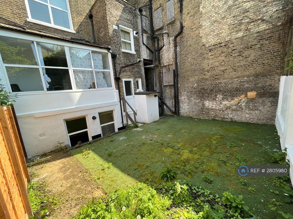 25ft Communal Garden
