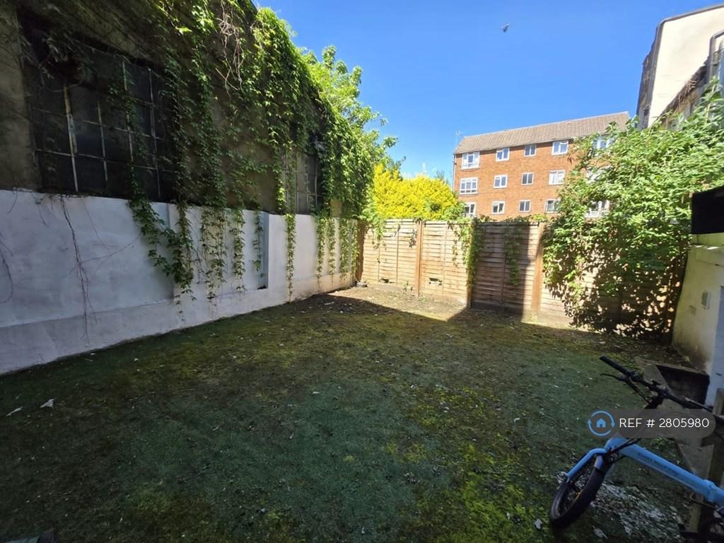 25ft Communal Garden