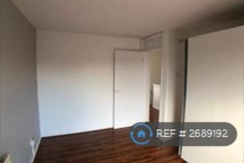 undefined, Balsam Close, Manchester, M13