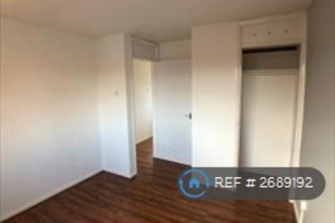 undefined, Balsam Close, Manchester, M13