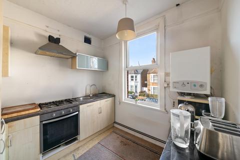 1 bedroom flat for sale, Elthorne Park Road, London, W7