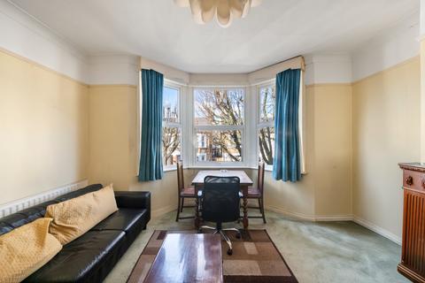 1 bedroom flat for sale, Elthorne Park Road, Hanwell, W7
