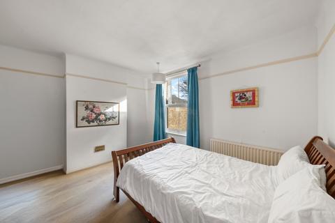 1 bedroom flat for sale, Elthorne Park Road, Hanwell, W7