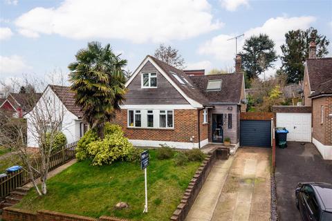 4 bedroom detached house for sale, Penland Road, Haywards Heath