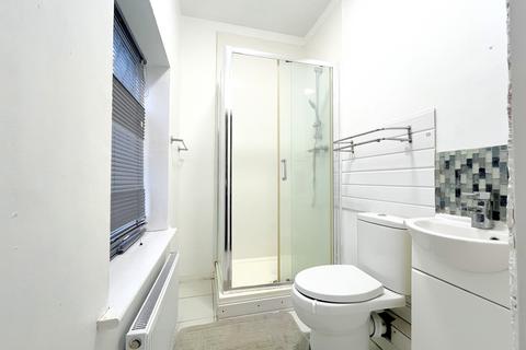 undefined, Southbourne Grove, Westcliff-on-Sea SS0