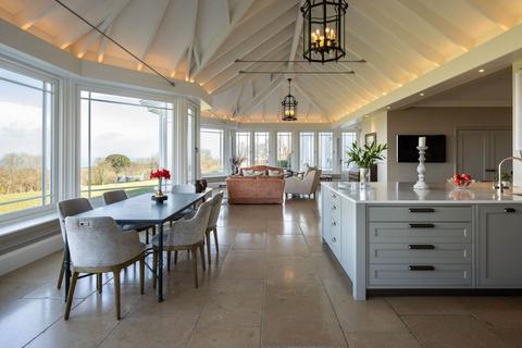 7 bedroom detached house for sale, St Martin