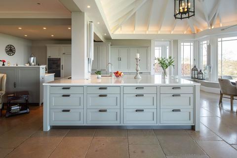 7 bedroom detached house for sale, St Martin