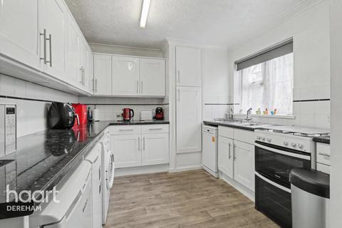 undefined, South Green, Dereham
