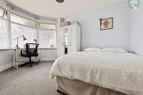 1 bedroom in a house share to rent, Room 1 Broadfields Avenue, Cowes