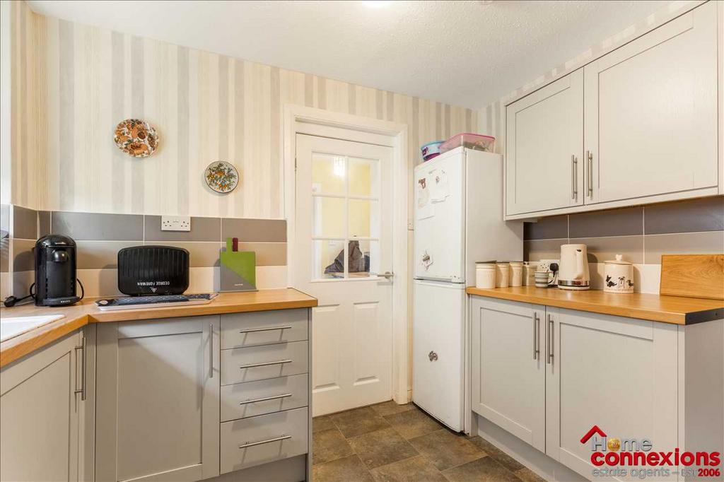 Kitchen (2)