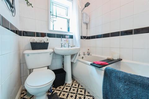 3 bedroom terraced house for sale, Fifth Street, Portsmouth