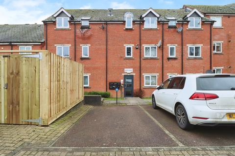 2 bedroom flat for sale, High Street, Rothwell, Kettering