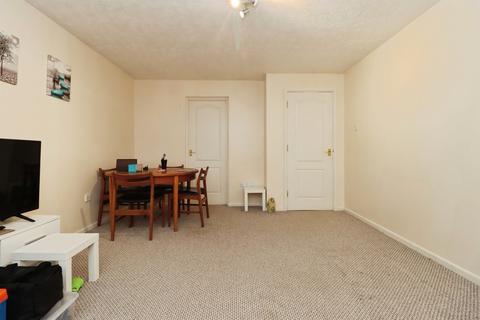 2 bedroom flat for sale, High Street, Rothwell, Kettering