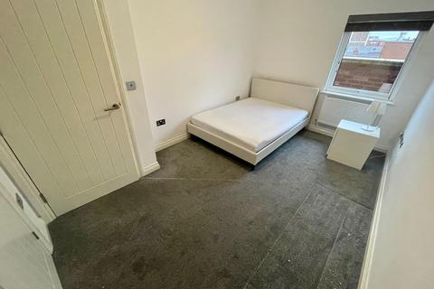2 bedroom apartment to rent, King Street, LUTON