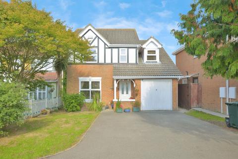 4 bedroom detached house for sale, Chestnut Lane, Kingsnorth, Ashford