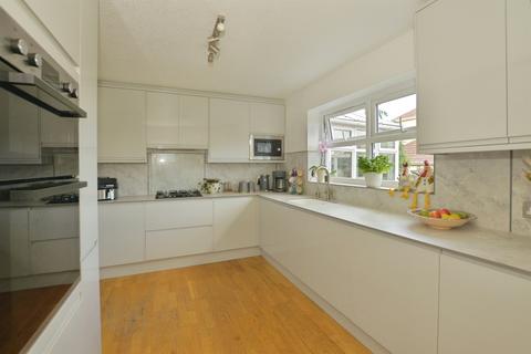 4 bedroom detached house for sale, Chestnut Lane, Kingsnorth, Ashford