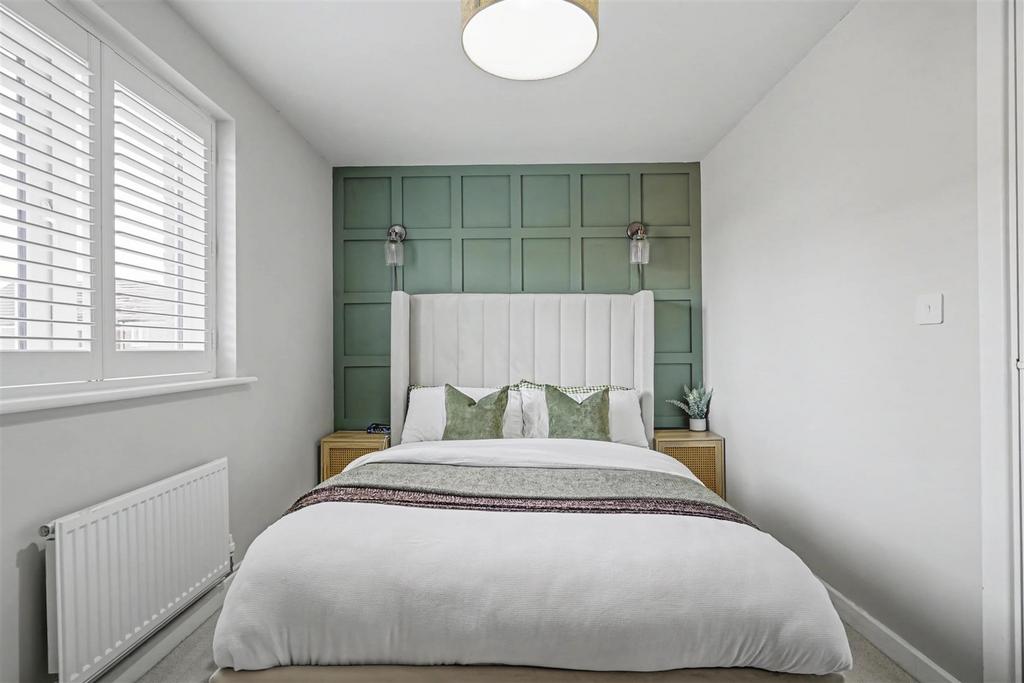 Bedroom 1 2.jpeg