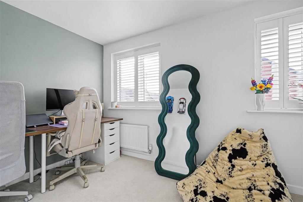 Bedroom 2 1.jpeg