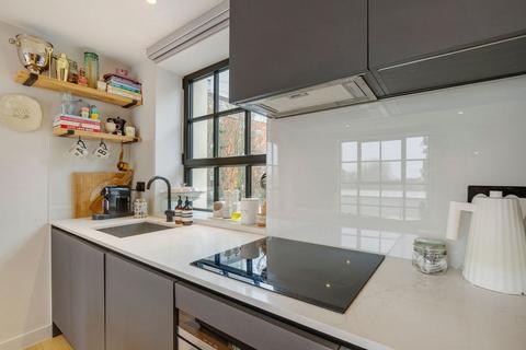 1 bedroom apartment for sale, Harrow Road, London, W9