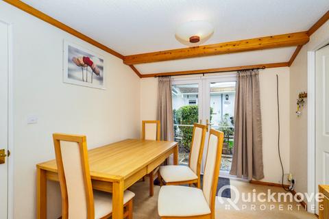2 bedroom park home for sale, Birchington, Kent, CT7