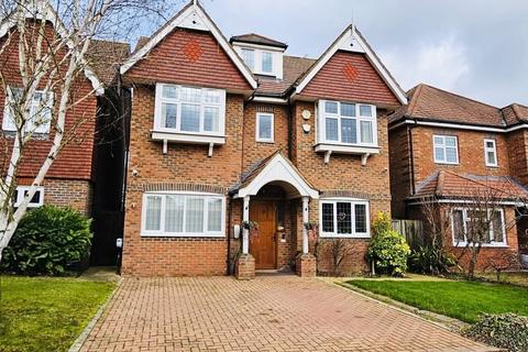 6 bedroom detached house for sale, Fauna Close, Stanmore HA7