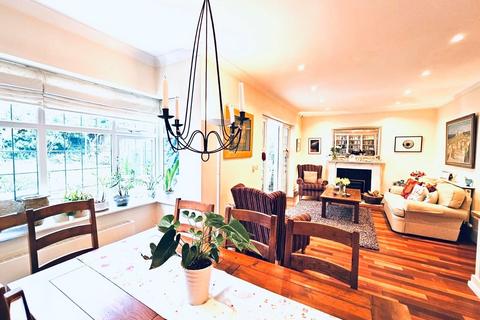 6 bedroom detached house for sale, Fauna Close, Stanmore HA7