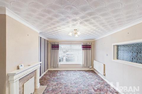 3 bedroom end of terrace house for sale, Bakewell Close, Hull