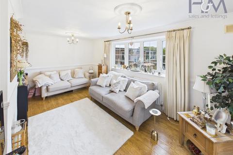 undefined, Raleigh Crescent, Stevenage, Hertfordshire, SG2 0ED