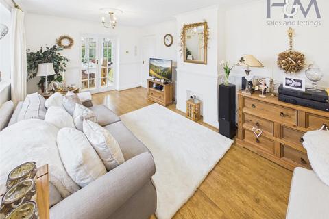 undefined, Raleigh Crescent, Stevenage, Hertfordshire, SG2 0ED