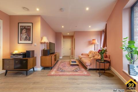 2 bedroom apartment for sale, Headwater Point, London, E3