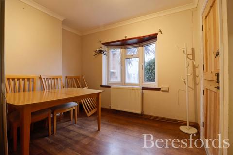 4 bedroom end of terrace house for sale, Falkland Green, Post Office Road, CM9