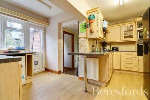 4 bedroom end of terrace house for sale, Falkland Green, Post Office Road, CM9