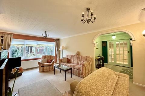 3 bedroom semi-detached house for sale, Hanbury Close, Halesowen