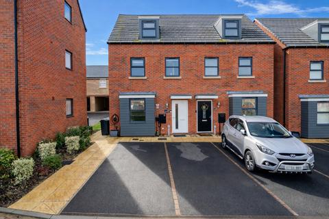 3 bedroom semi-detached house for sale, Woolsley Crescent, Eagle Farm South, Milton Keynes, MK17