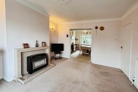 3 bedroom semi-detached house for sale, Rhodesway, Bradford BD8