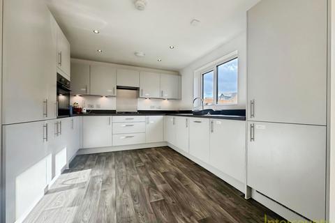 4 bedroom detached house to rent, Baldwin Way, Hertfordshire CM23