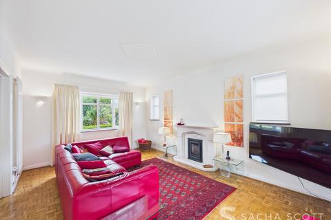 5 bedroom detached house for sale, Higher Drive, Banstead, SM7