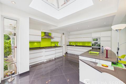 5 bedroom detached house for sale, Higher Drive, Banstead, SM7