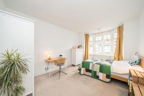 4 bedroom terraced house for sale, Highfield Road, Isleworth TW7
