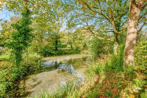 4 bedroom detached house for sale, Water View, Horley