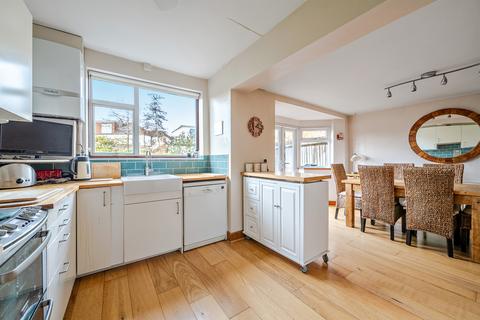undefined, Belmont Avenue, Barnet