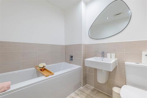 3 bedroom semi-detached house for sale, Pennington Drive, Farington Moss, Leyland