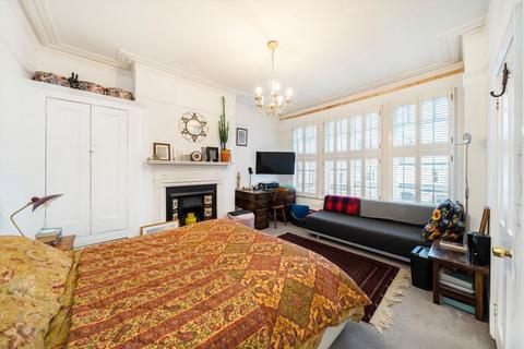 4 bedroom terraced house for sale, Rosebery Road, London N10